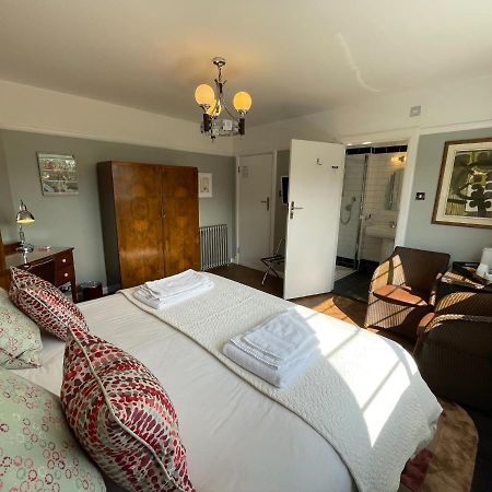 Milvil Bed & Breakfast Gosport Exterior foto