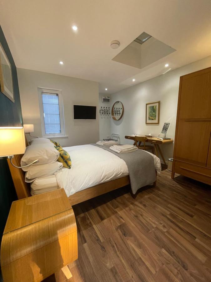 Milvil Bed & Breakfast Gosport Exterior foto