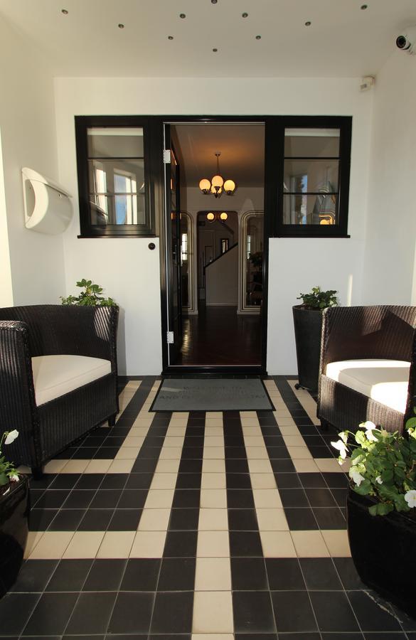 Milvil Bed & Breakfast Gosport Exterior foto